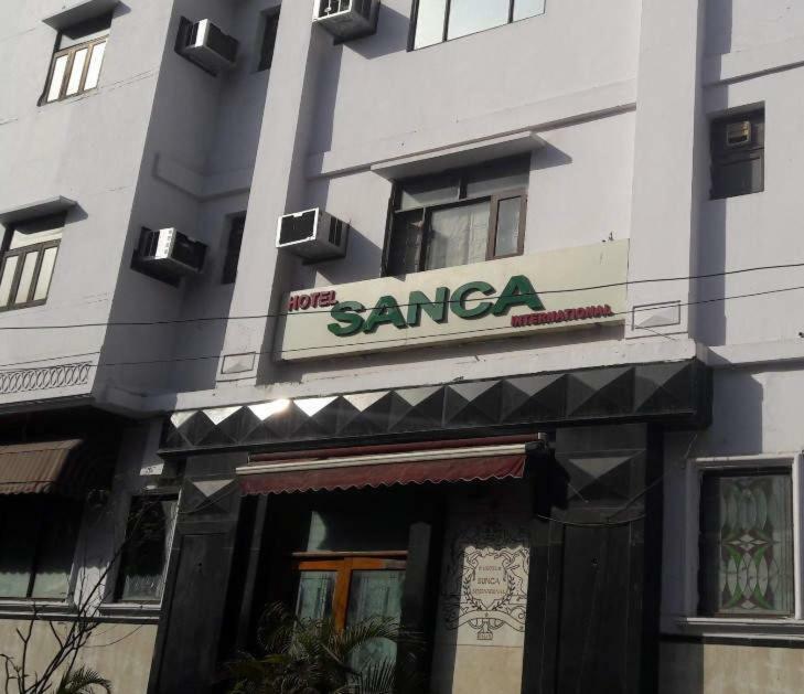 Hotel Sanca International Nowe Delhi Zewnętrze zdjęcie